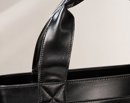 REINFORCED HANDLES